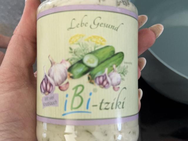 Hochgeladen von: angielena Hochgeladen von: angielena