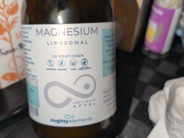 Hochgeladen von: lstutz Hochgeladen von: lstutz