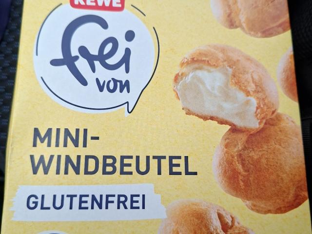 Uploaded by: Livyly Uploaded by: Livyly