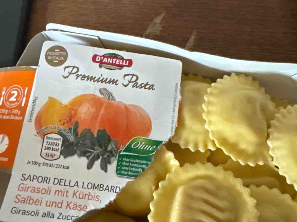 Ravioli Pasta, Girasoli mit Kürbis, Salbei und Käse von ClaudiaS | Hochgeladen von: ClaudiaSilb