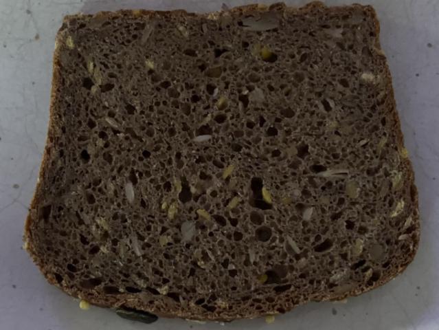 Hochgeladen von: Sampler36