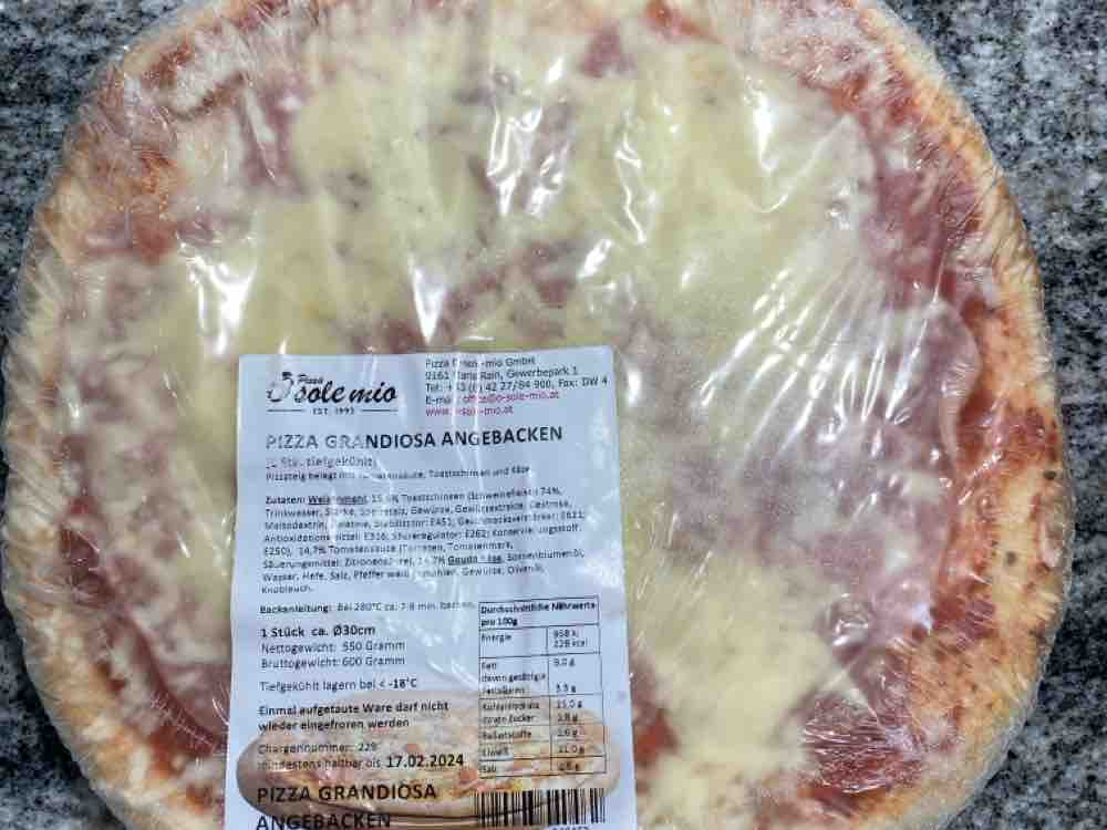 Pizza Grandiosa Angebacken von mohaimburger | Hochgeladen von: mohaimburger