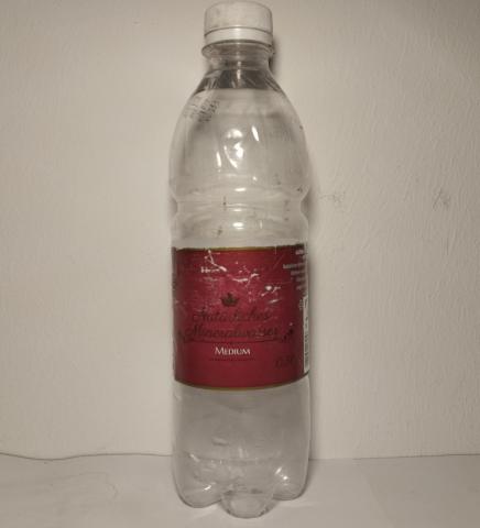 Natürliches Mineralwasser - Medium: 0,5l | Hochgeladen von: micha66/Akens-Flaschenking