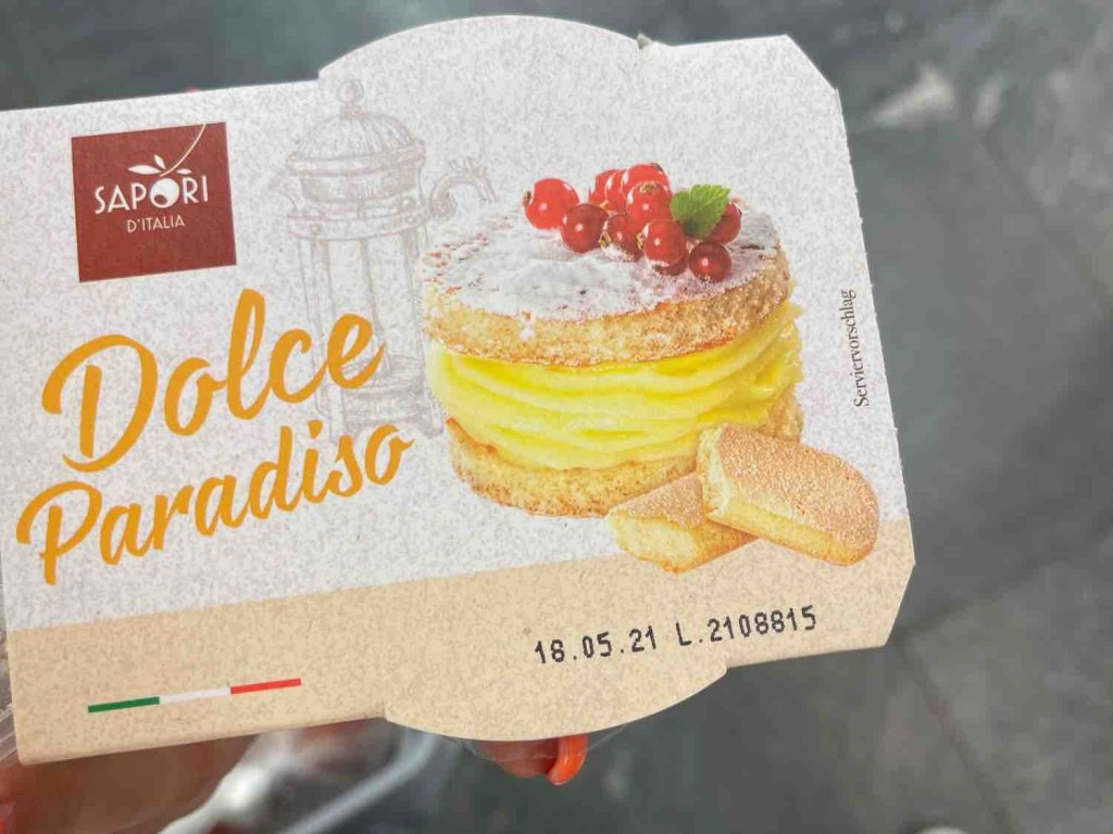 Sapori Solche Paradiso, Dessert mit Löffelbiscuit und Vanillecre | Hochgeladen von: Caatiixx3