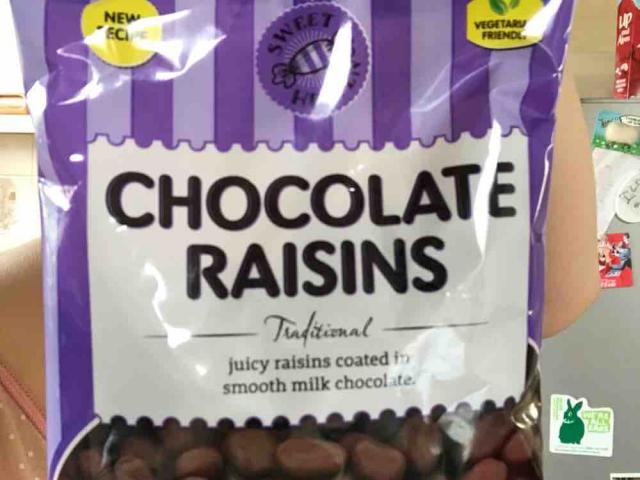 chocolate raisins by EmilyWatts | Uploaded by: EmilyWatts