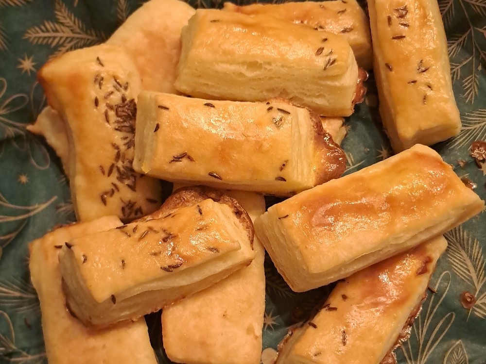 Hochgeladen von: atgrigore