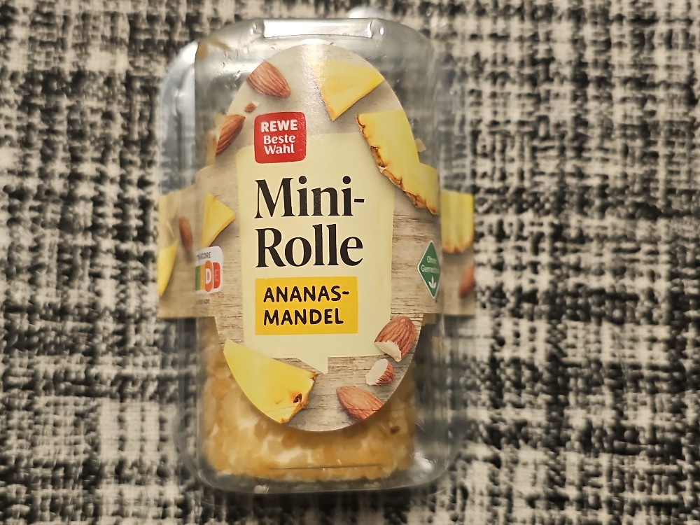 Ananas-Mandel-Rolle von Vionera | Hochgeladen von: Vionera Ananas-Mandel-Rolle von Vionera | Hochgeladen von: Vionera