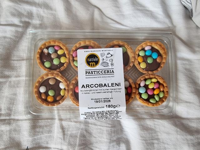 Hochgeladen von: Anonyme Hochgeladen von: Anonyme