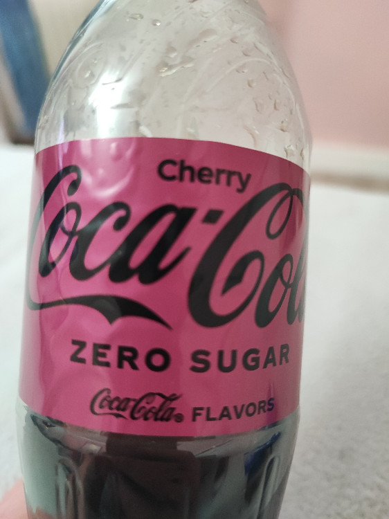 Coca Cola Zero (Cherry) von 1980Mona | Hochgeladen von: 1980Mona