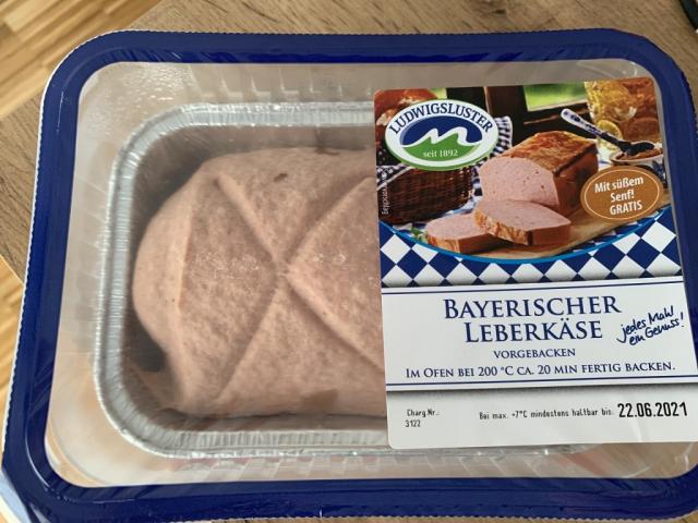 Bayerischer Leberkäse, vorgebacken, mit süßem Senf | Hochgeladen von: Fabyious