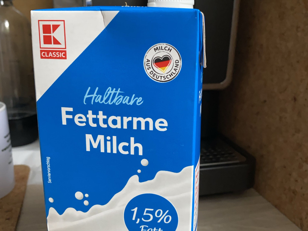 Haltbare fettarme Milch, 1,5 % Fett von kh60 | Hochgeladen von: kh60 Haltbare fettarme Milch, 1,5 % Fett von kh60 | Hochgeladen von: kh60