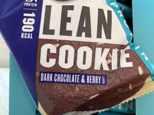 Lean Cookie Dark Chocolate & Berry by JeremyKa | Uploaded by: JeremyKa