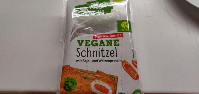 Vegane Schnitzel, Paprika-Tomate by freshlysqueezed | Uploaded by: freshlysqueezed
