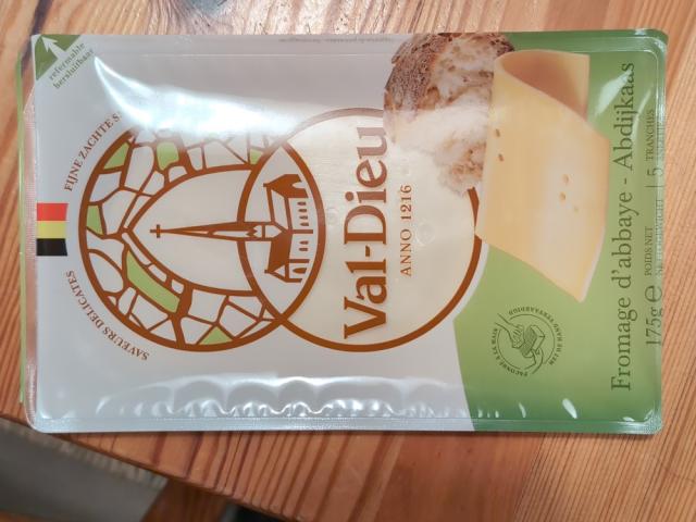 Hochgeladen von: Valkyria! Hochgeladen von: Valkyria!