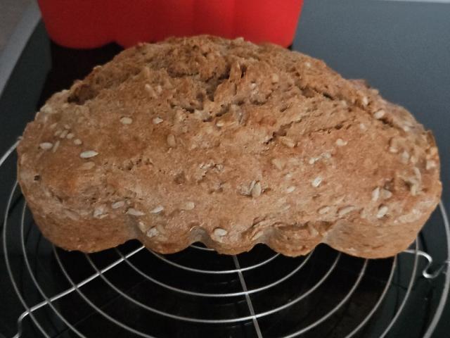 Dinkelvollkornbrot, Sonnenblumenkerne von Lukas0001 | Hochgeladen von: Lukas0001