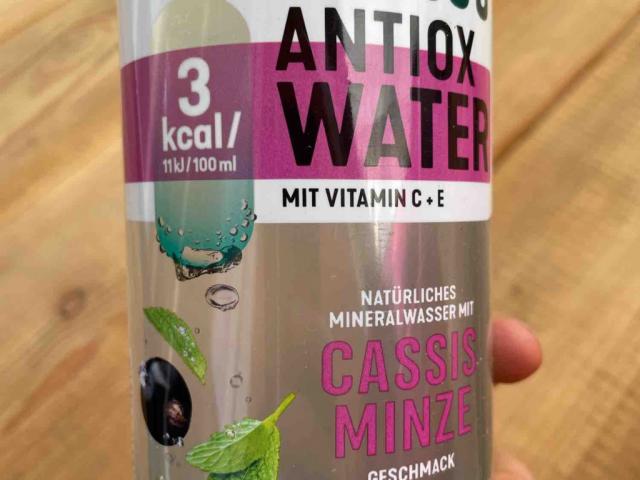 Antiox Water, Cassis Minze by katiecaz | Hochgeladen von: katiecaz