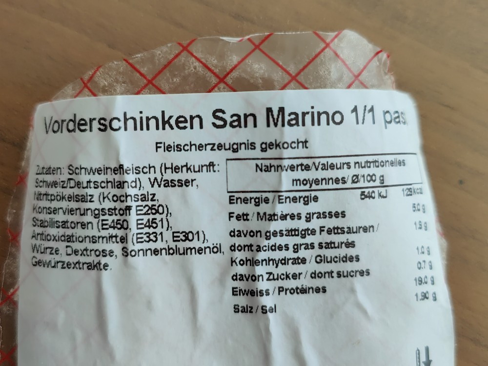 Vorderschinken San Marino, ohne Schwarte von MYTR | Hochgeladen von: MYTR Vorderschinken San Marino, ohne Schwarte von MYTR | Hochgeladen von: MYTR