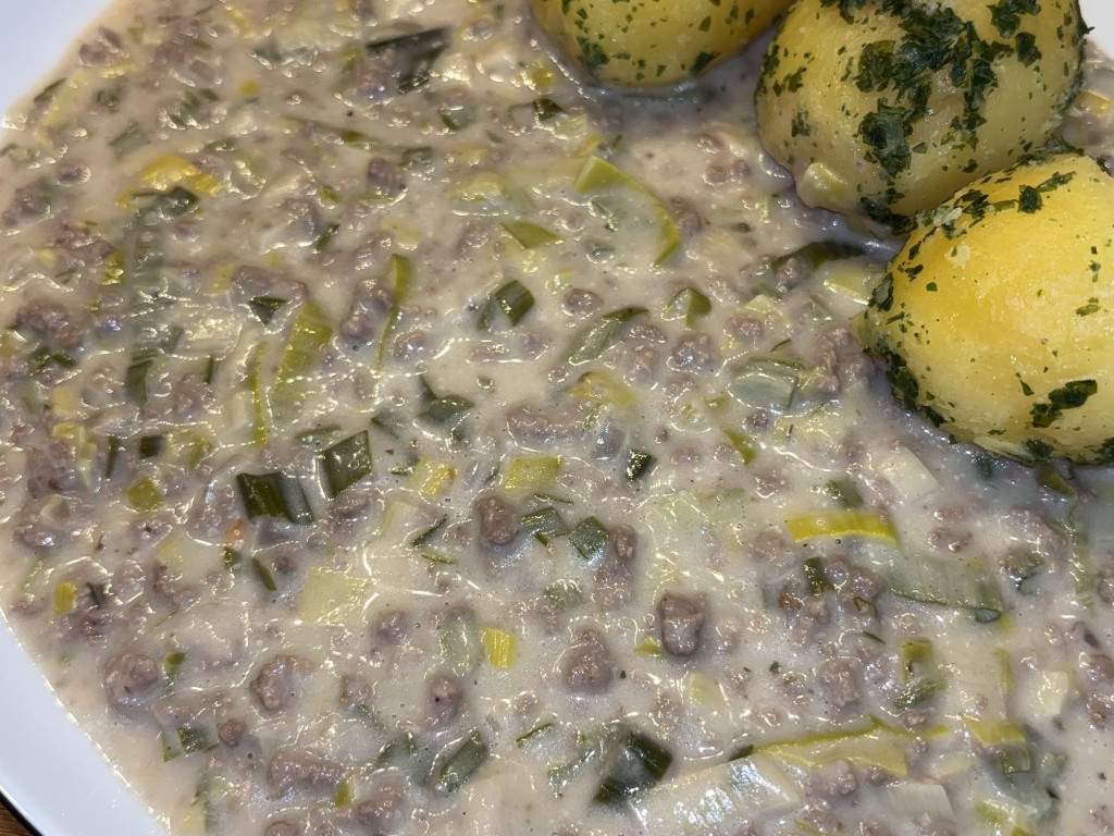 Hochgeladen von: Loreenii