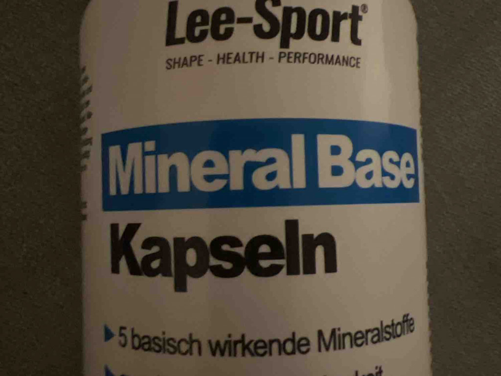 Mineral Base, Kapseln von caliopea | Hochgeladen von: caliopea