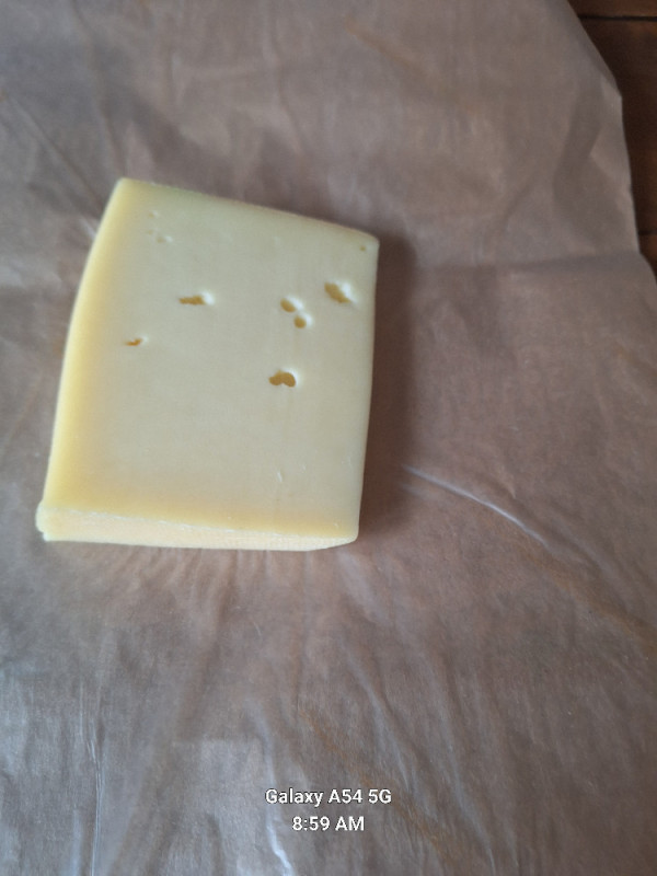 Pustertaler Schnittkäse, 50 % Fett i.Tr. von Pommesrotweiss | Hochgeladen von: Pommesrotweiss