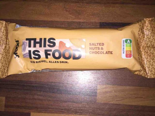 This is Food, Salted Nuts & Choclate von stellalost | Hochgeladen von: stellalost