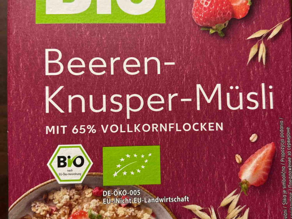 Beeren Knusper Müsli, 65% Vollkornflocken von anja272 | Hochgeladen von: anja272