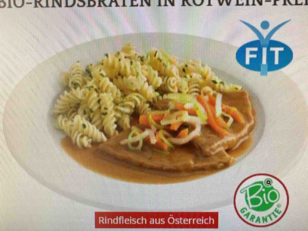 Bio-Rindsbraten in Rotwein-Preiselbeersauce von sharon | Hochgeladen von: sharon