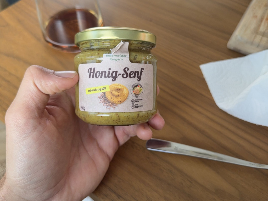 Hochgeladen von: demisperchia