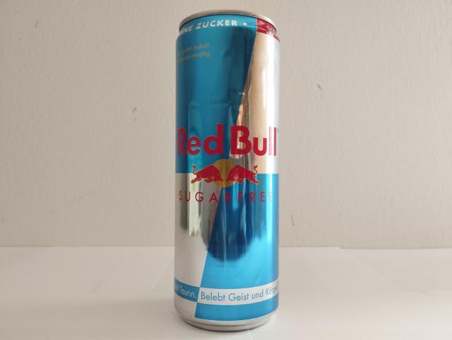 Red Bull, OHNE ZUCKER | Hochgeladen von: micha66/Akens-Flaschenking