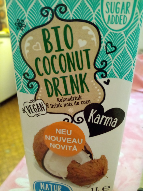 Bio Coconut Drink Karma, Kokosnuss von physische Unsterblichkeit8 | Hochgeladen von: physische Unsterblichkeit8