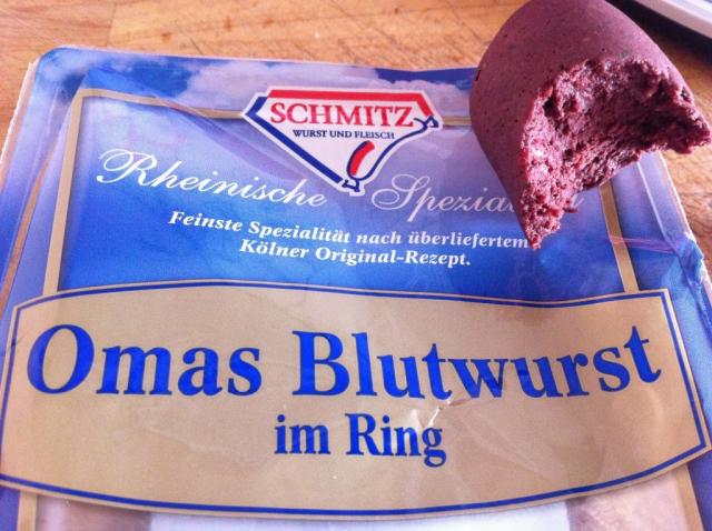 Omas Blutwurst, im Ring | Hochgeladen von: Chivana