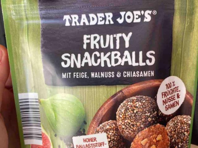 Fruity Snackballs mit Feige, Walnuss & Chiasamen von linoxdi | Hochgeladen von: linoxdino