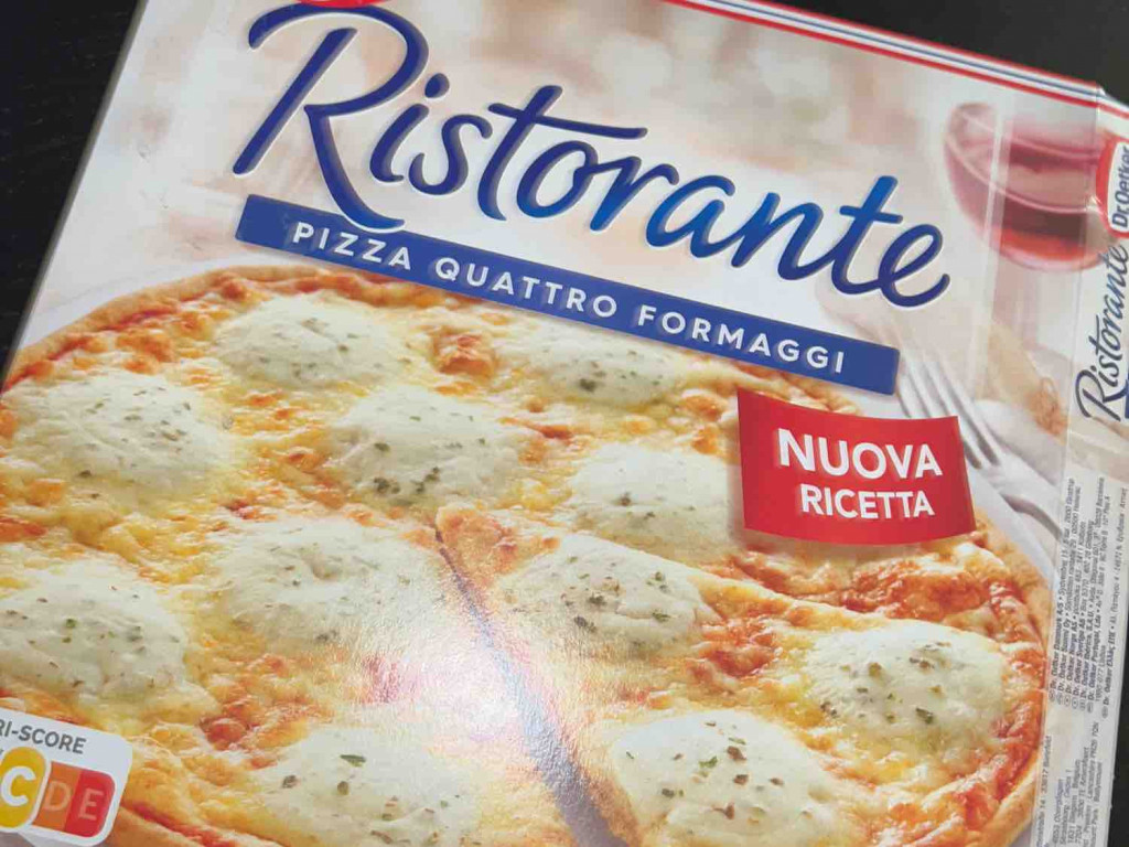 Pizza Quattro formaggi von MertArslan | Hochgeladen von: MertArslan