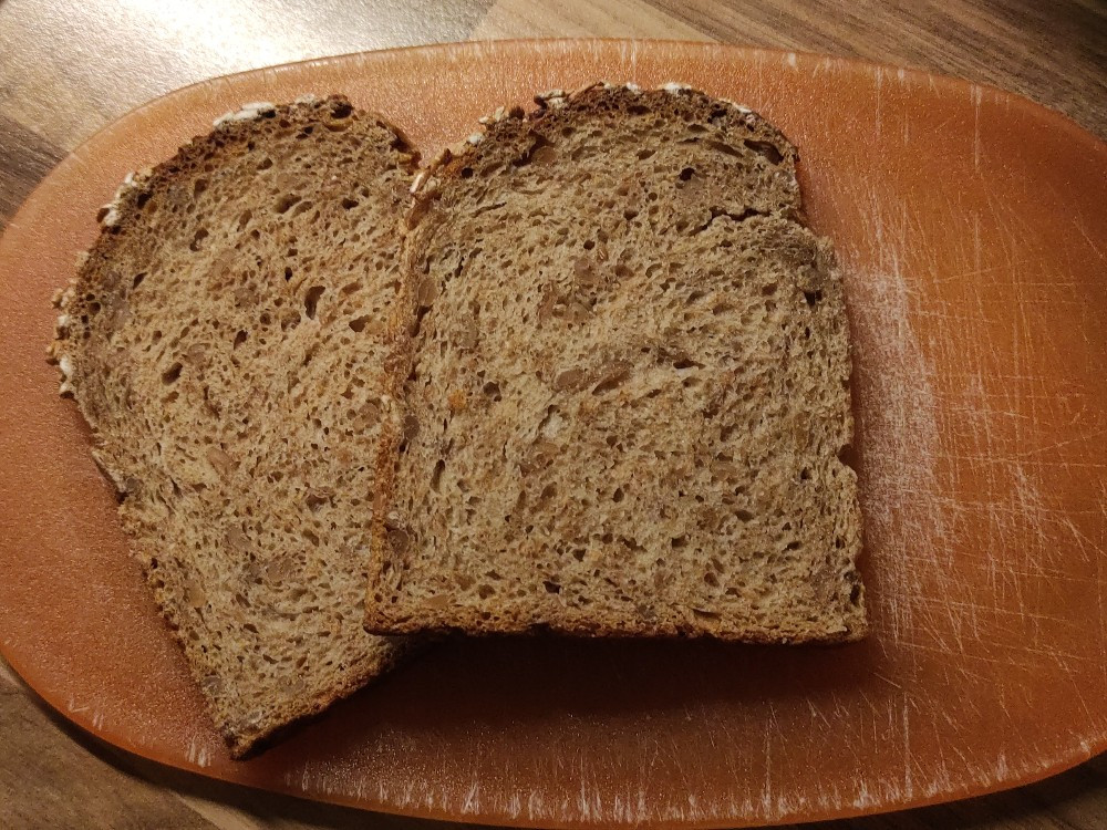 Dinkelvollkornbrot von Petra Cremer | Hochgeladen von: Petra Cremer