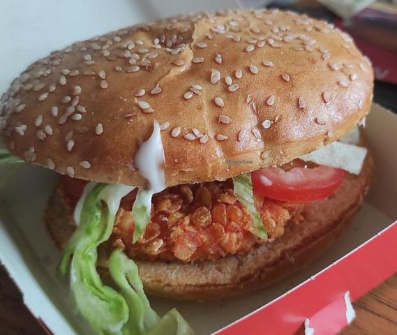 Hochgeladen von: Bananenfisch Hochgeladen von: Bananenfisch