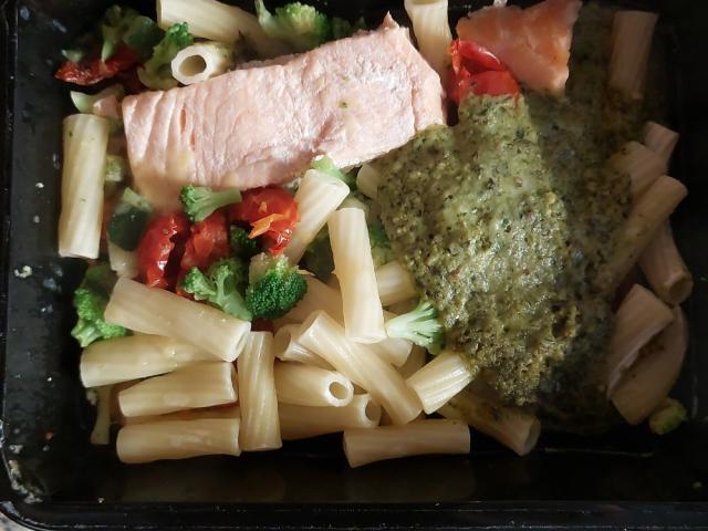 Hochgeladen von: MasterJoda Hochgeladen von: MasterJoda