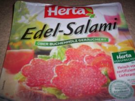 Herta Edel-Salami über Buchenholz geräuchert, Salami | Hochgeladen von: Highspeedy03