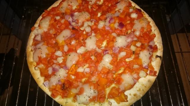 Vegane Bruschetta-Pizza | Uploaded by: FitOverFifty