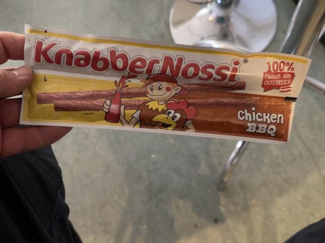 Hochgeladen von: agronshala Hochgeladen von: agronshala