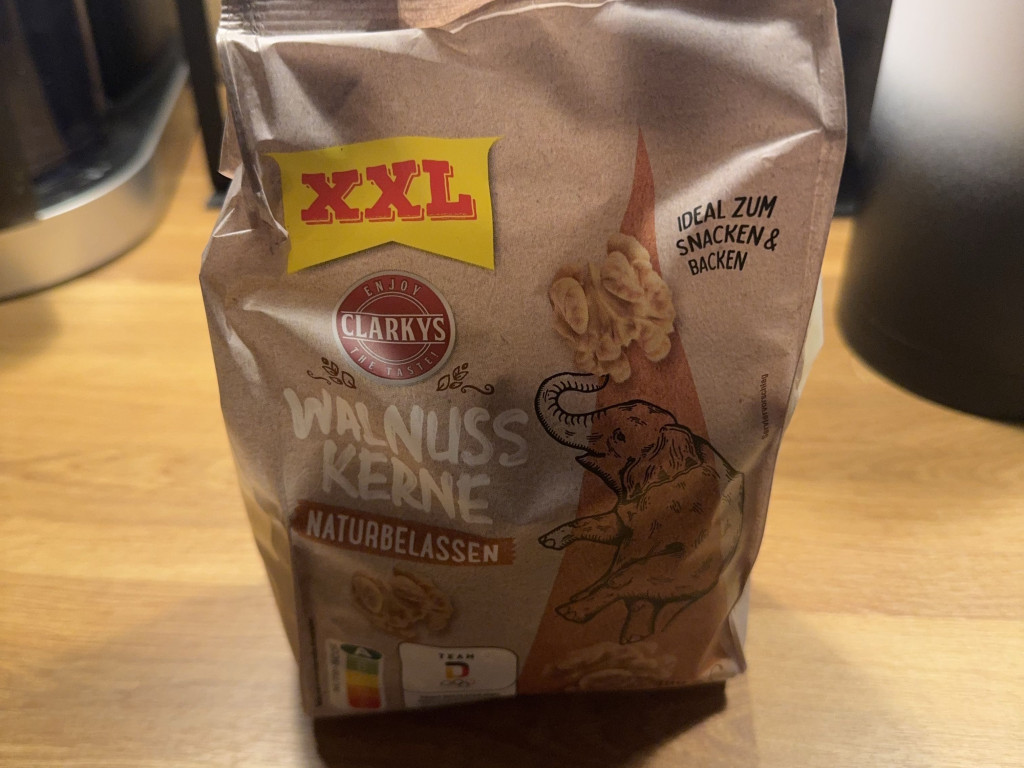 Hochgeladen von: charismatic812