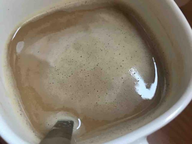 Kaffee mit 4% Milch und 3 Löffel Zucker von mbatde | Uploaded by: mbatde