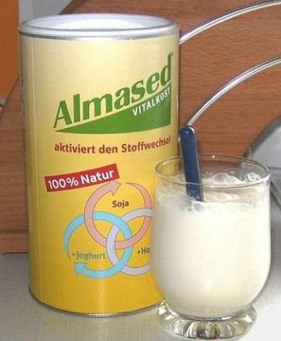 Almased, mit 500 Wasser | Hochgeladen von: Meleana