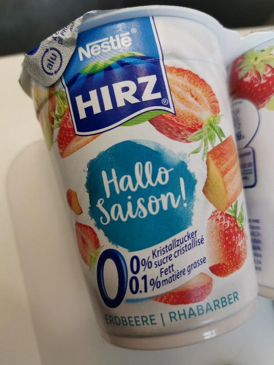 Hirz  Hallo Saison! Joghurt mit Erdbeere und Rhabarber, 0.1% Fet | Hochgeladen von: bonaz