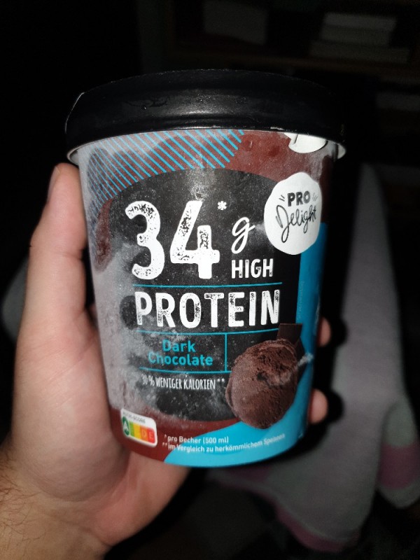 34g High Protein, Dark Chocolate von OnePunchSamo | Hochgeladen von: OnePunchSamo