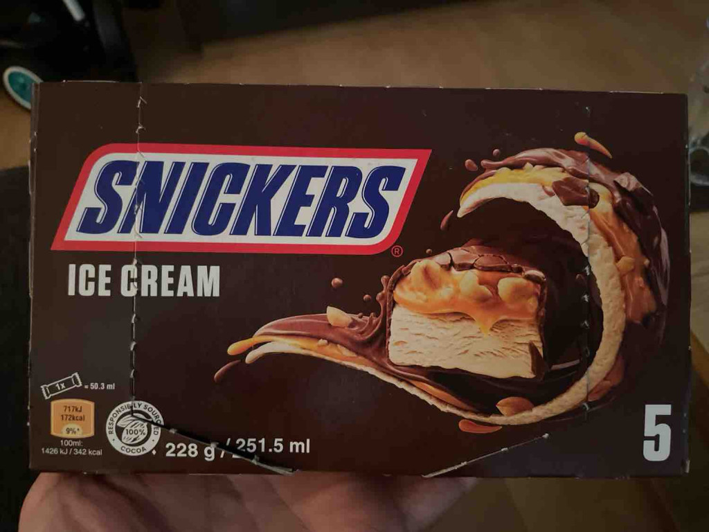 snickers ice cream by smoothoil | Hochgeladen von: smoothoil