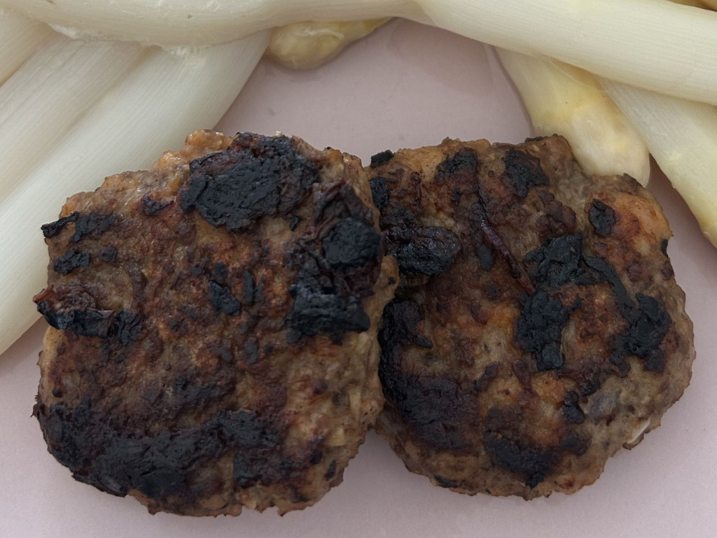 Rinder-Hähnchen-Boulette von Nanny1010 | Hochgeladen von: Nanny1010 Rinder-Hähnchen-Boulette von Nanny1010 | Hochgeladen von: Nanny1010
