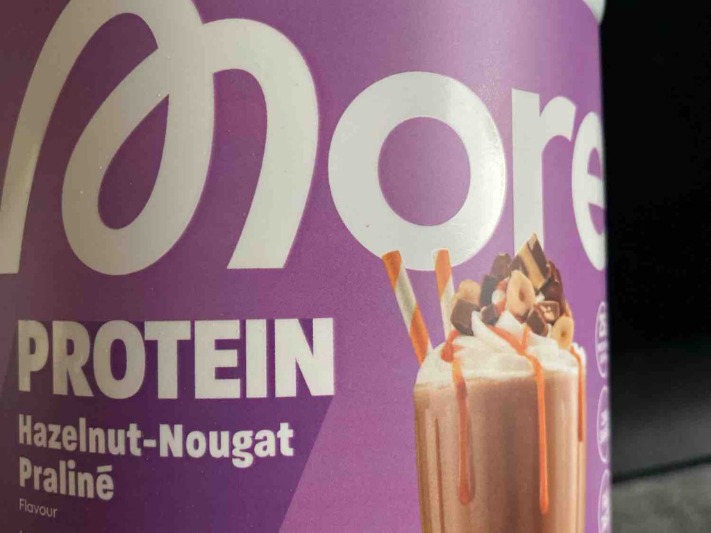 More Protein Hazelnut Nougat Praline von Mainka | Hochgeladen von: Mainka