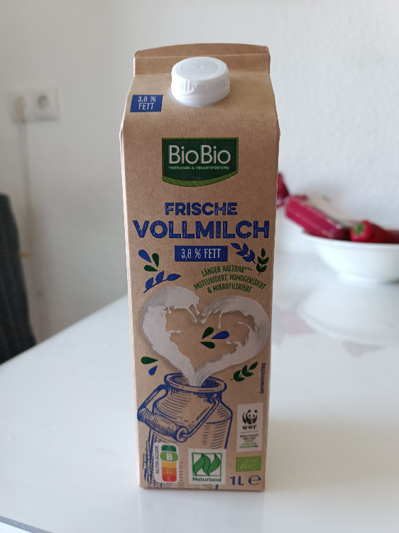 Frische Vollmilch, 3,8% Fett von ECDH | Hochgeladen von: ECDH