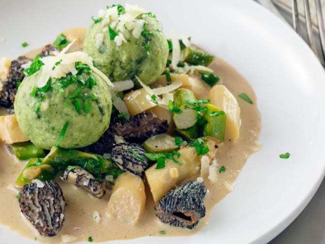 Hochgeladen von: ibinsdakoasa Hochgeladen von: ibinsdakoasa