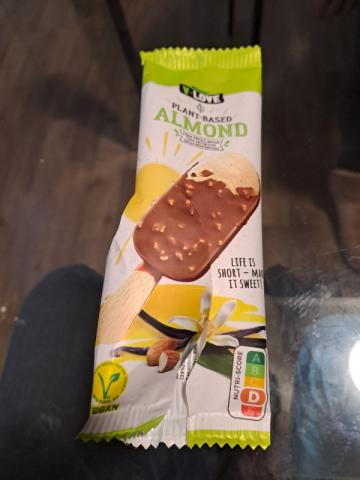 v-love plant based almond icecream von Daniel123451 | Hochgeladen von: Daniel123451
